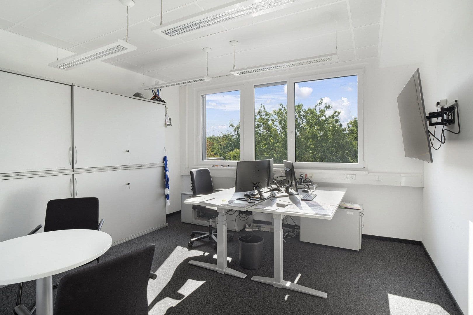 office to rent, 1,160 m², Otto-Fleck-Schneise 8, Frankfurt am Main, Hesse office to rent, 1,160 m², Otto-Fleck-Schneise 8, Frankfurt am Main, Hesse