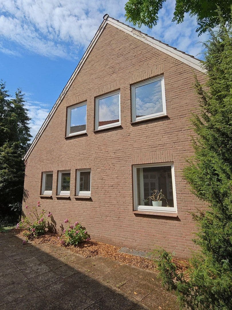 house for sale, 180 m², Klosterstraße 10A, Uelzen, Lower Saxony house for sale, 180 m², Klosterstraße 10A, Uelzen, Lower Saxony