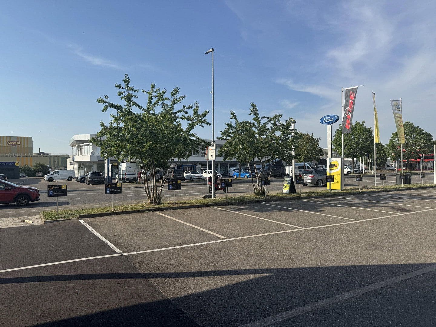 non-residential property to rent, 220 m², Georg-Fischer-Straße 32, Singen (Hohentwiel), Baden-Württemberg non-residential property to rent, 220 m², Georg-Fischer-Straße 32, Singen (Hohentwiel), Baden-Württemberg