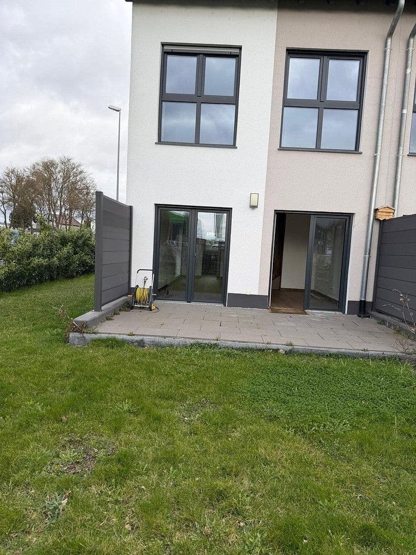 house to rent, 140 m², Mainz Kastel, Hesse house to rent, 140 m², Mainz Kastel, Hesse