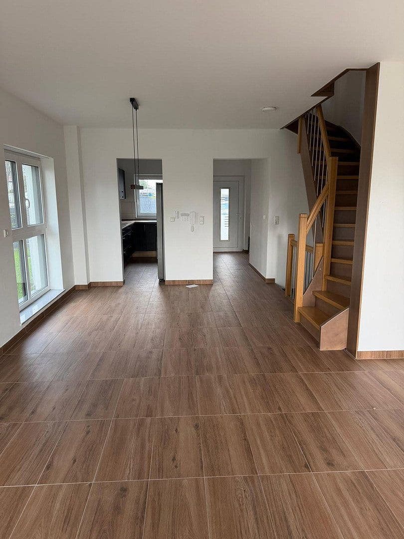 house to rent, 140 m², Mainz Kastel, Hesse house to rent, 140 m², Mainz Kastel, Hesse