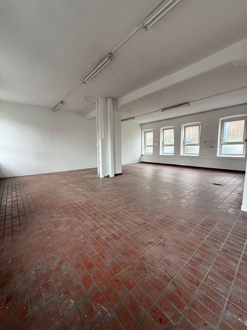 non-residential property to rent, 340 m², Magdeburgerstrasse 37, Gelsenkirchen, North Rhine-Westphalia non-residential property to rent, 340 m², Magdeburgerstrasse 37, Gelsenkirchen, North Rhine-Westphalia
