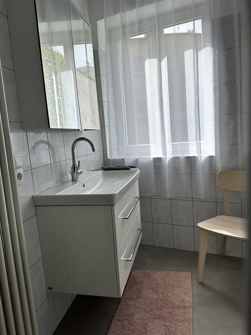 1 bedroom with open-plan kitchen flat to rent, 72 m², Wuerzburg, Bavaria 1 bedroom with open-plan kitchen flat to rent, 72 m², Wuerzburg, Bavaria