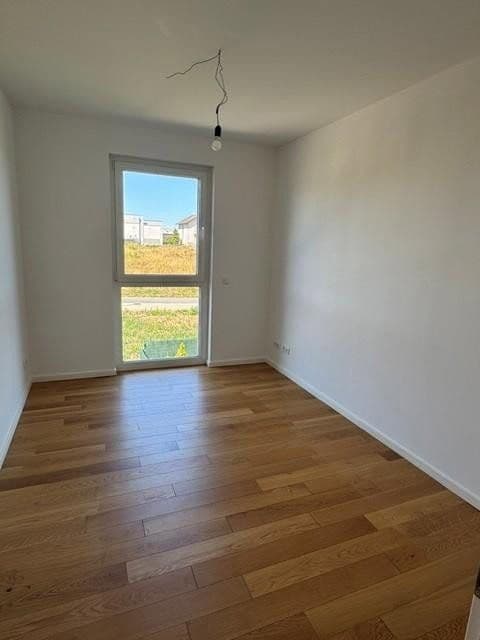 4 bedroom flat to rent, 113 m², Max-Planck-Straße 54, Bad Vilbel, Hesse 4 bedroom flat to rent, 113 m², Max-Planck-Straße 54, Bad Vilbel, Hesse