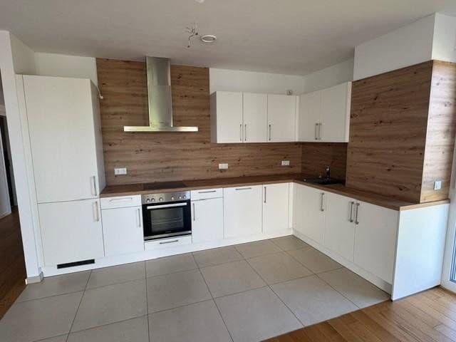 4 bedroom flat to rent, 113 m², Max-Planck-Straße 54, Bad Vilbel, Hesse 4 bedroom flat to rent, 113 m², Max-Planck-Straße 54, Bad Vilbel, Hesse