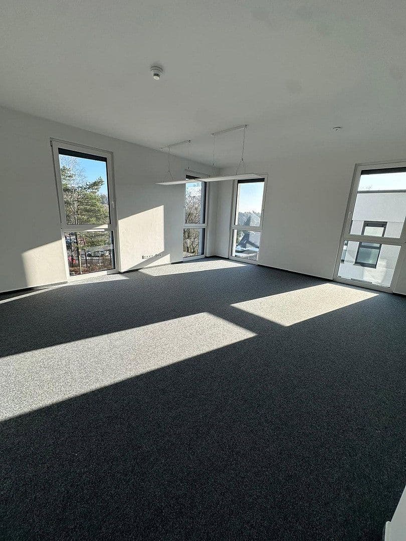 office to rent, 300 m², Friedhofstr. 171, Bielefeld, North Rhine-Westphalia office to rent, 300 m², Friedhofstr. 171, Bielefeld, North Rhine-Westphalia