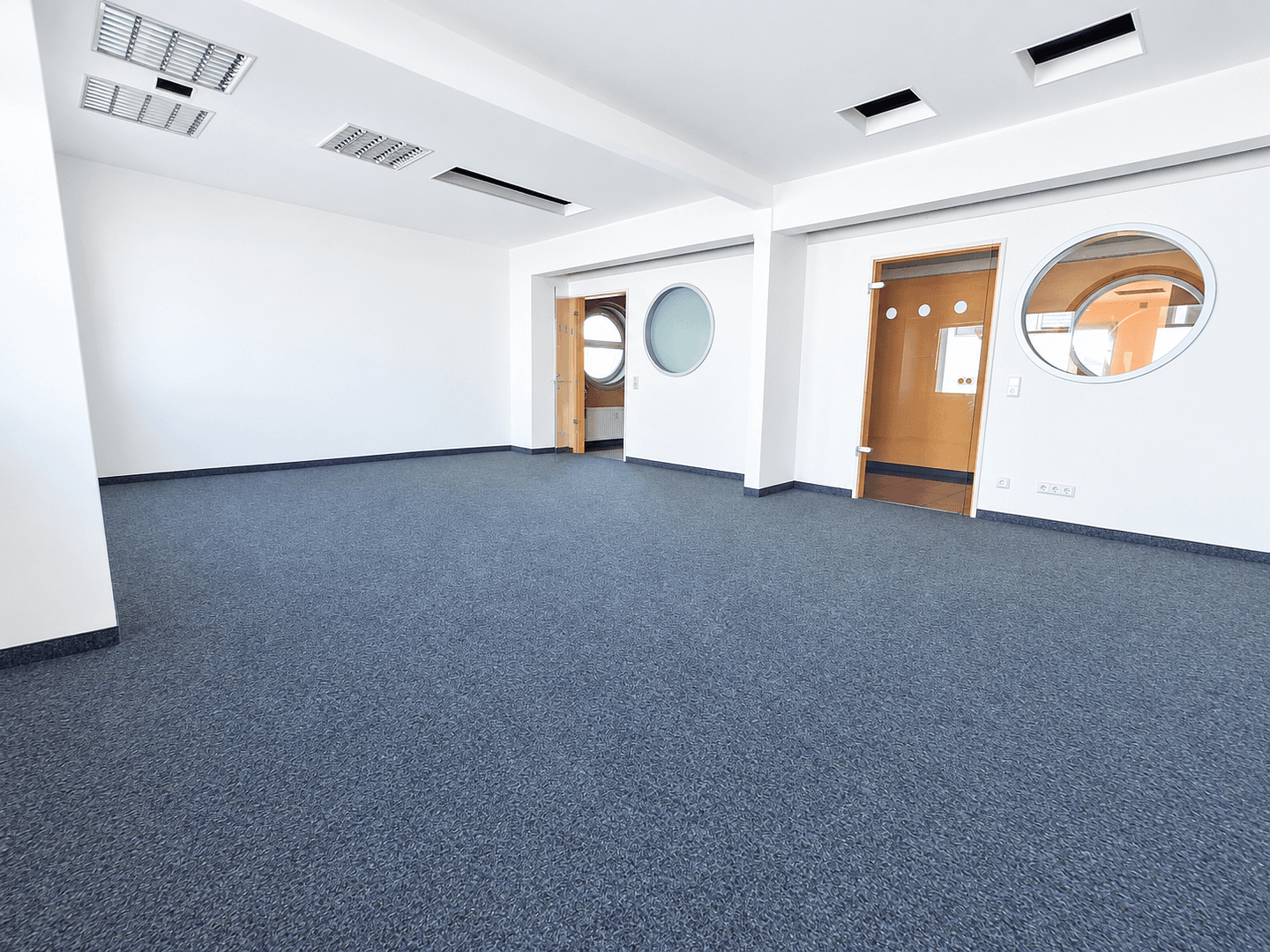 office to rent, 30 m², Carenaallee 8, Hoppegarten, Brandenburg office to rent, 30 m², Carenaallee 8, Hoppegarten, Brandenburg