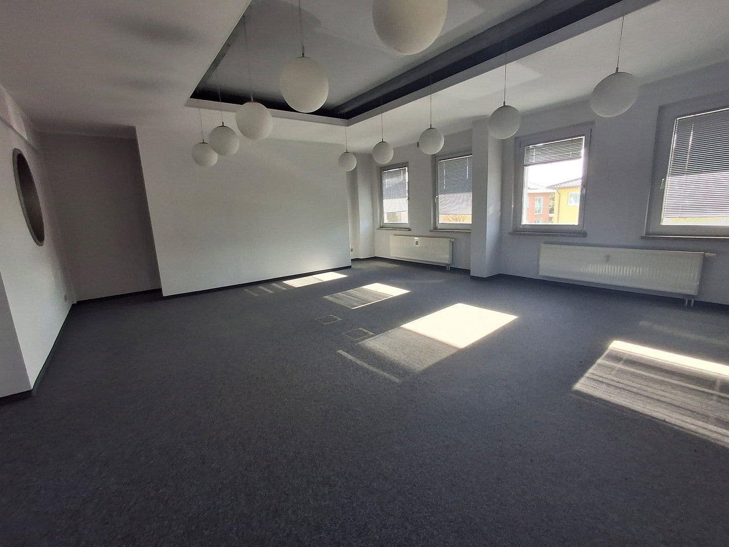 office to rent, 30 m², Carenaallee 8, Hoppegarten, Brandenburg office to rent, 30 m², Carenaallee 8, Hoppegarten, Brandenburg