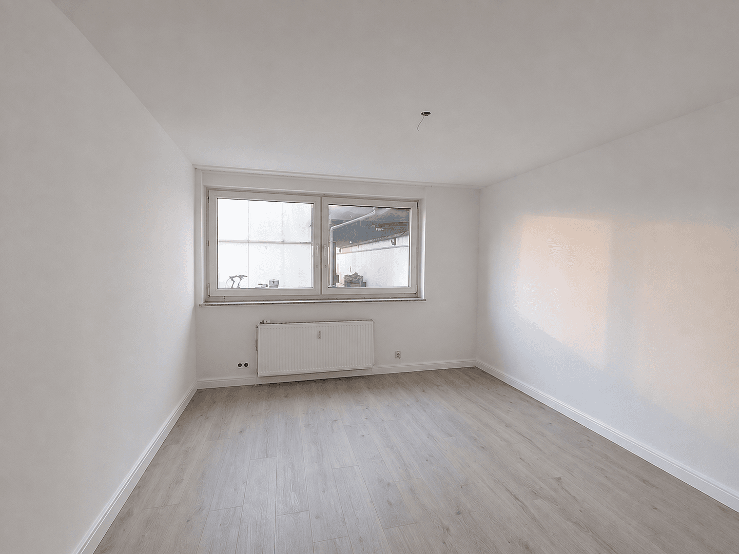 3 bedroom flat to rent, 81 m², Sternstr. 54, Krefeld, North Rhine-Westphalia 3 bedroom flat to rent, 81 m², Sternstr. 54, Krefeld, North Rhine-Westphalia
