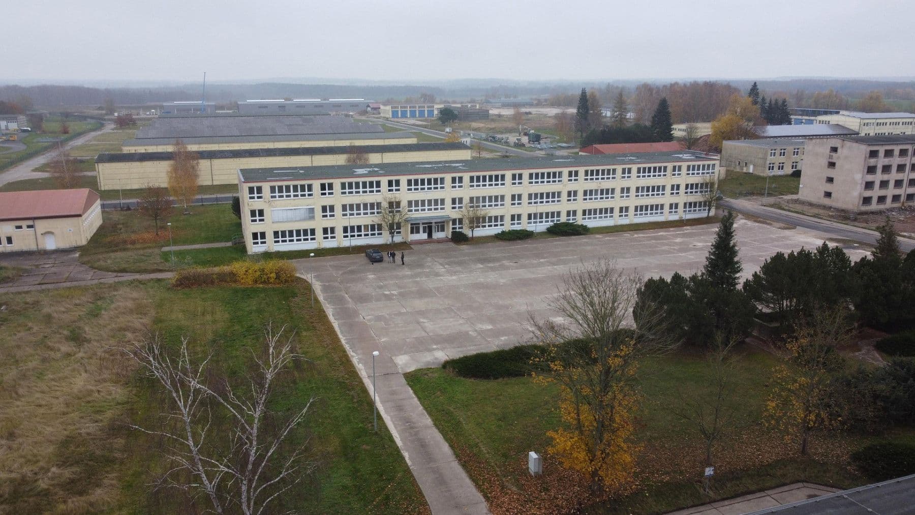 non-residential property for sale, 19,000 m², Lützowstr. 1, Stavenhagen, Mecklenburg-Vorpommern non-residential property for sale, 19,000 m², Lützowstr. 1, Stavenhagen, Mecklenburg-Vorpommern