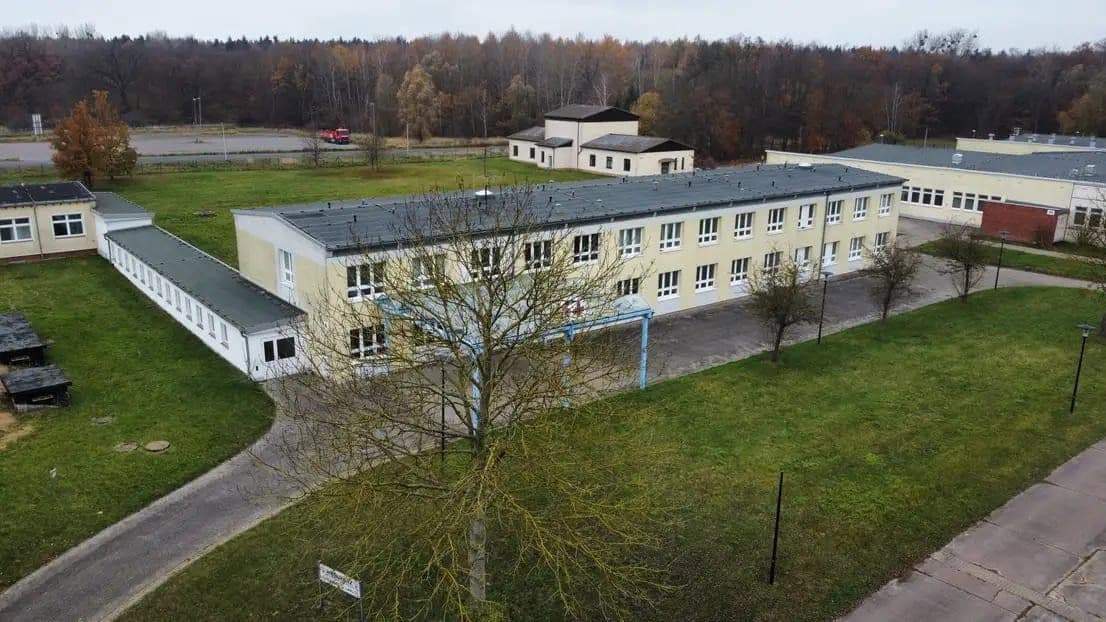 non-residential property for sale, 19,000 m², Lützowstr. 1, Stavenhagen, Mecklenburg-Vorpommern non-residential property for sale, 19,000 m², Lützowstr. 1, Stavenhagen, Mecklenburg-Vorpommern