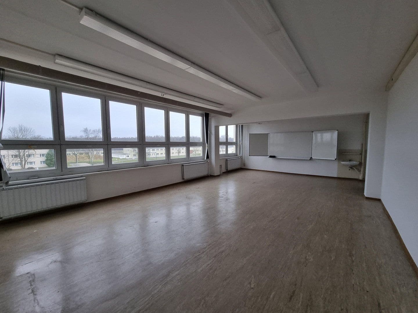 non-residential property for sale, 19,000 m², Lützowstr. 1, Stavenhagen, Mecklenburg-Vorpommern non-residential property for sale, 19,000 m², Lützowstr. 1, Stavenhagen, Mecklenburg-Vorpommern