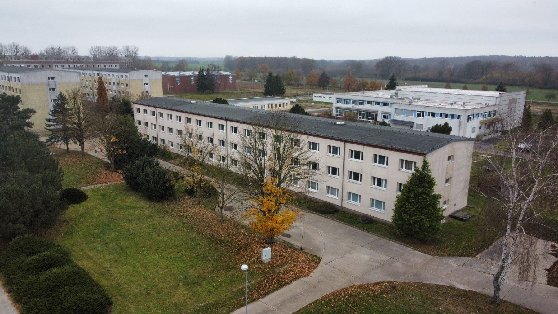 non-residential property for sale, 19,000 m², Lützowstr. 1, Stavenhagen, Mecklenburg-Vorpommern non-residential property for sale, 19,000 m², Lützowstr. 1, Stavenhagen, Mecklenburg-Vorpommern