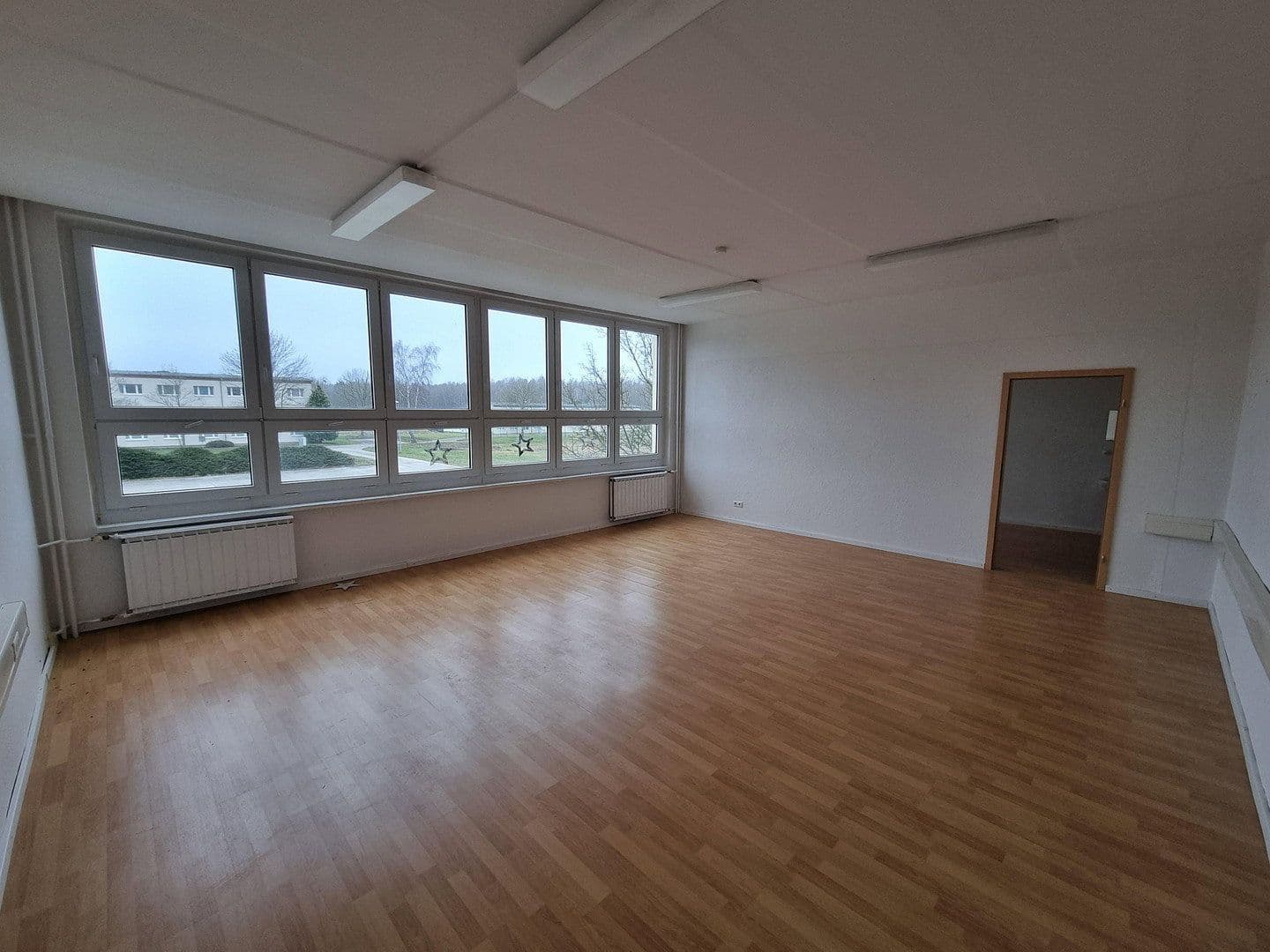 non-residential property for sale, 19,000 m², Lützowstr. 1, Stavenhagen, Mecklenburg-Vorpommern non-residential property for sale, 19,000 m², Lützowstr. 1, Stavenhagen, Mecklenburg-Vorpommern