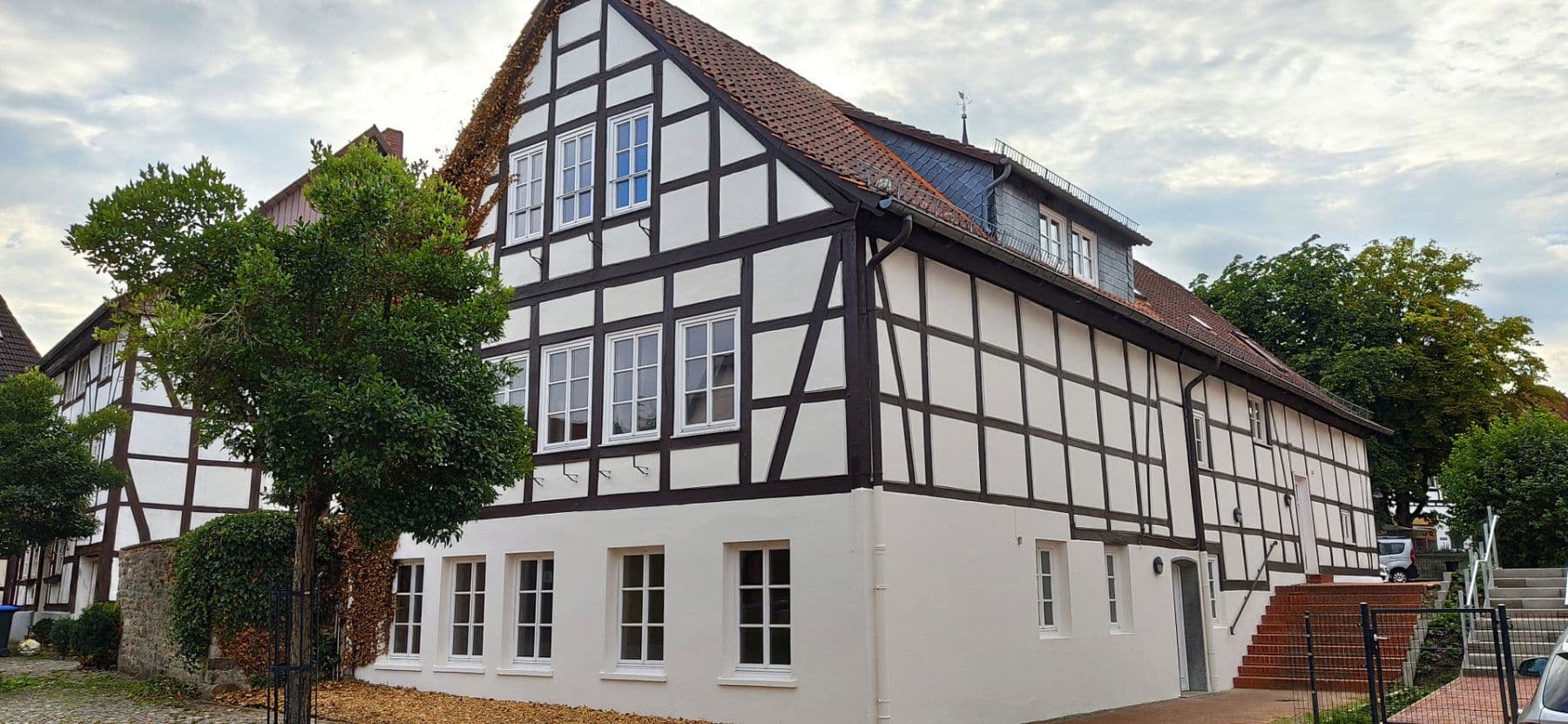 house for sale, 350 m², Neue Straße 11, Bad Münder am Deister, Lower Saxony house for sale, 350 m², Neue Straße 11, Bad Münder am Deister, Lower Saxony