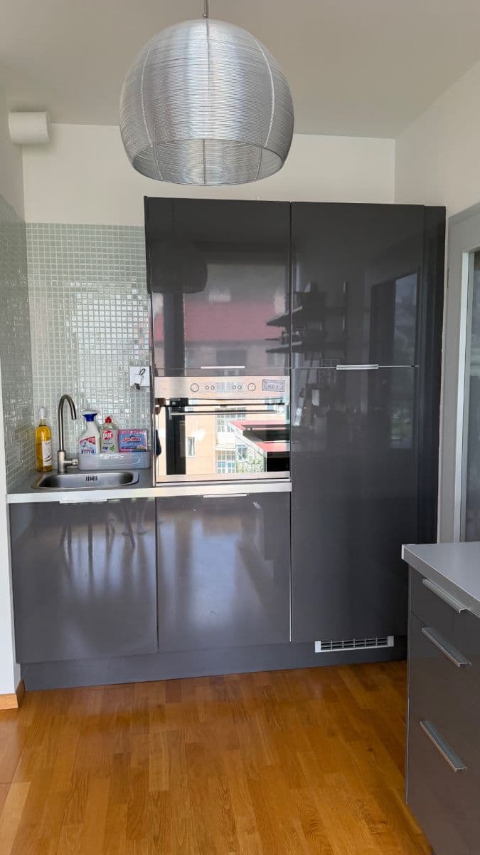 Studio flat to rent, 30 m², U Michelského mlýna, Prague, Prague Studio flat to rent, 30 m², U Michelského mlýna, Prague, Prague