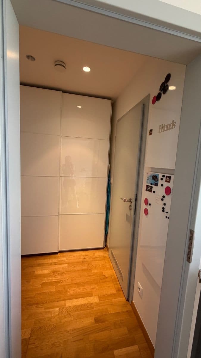 Studio flat to rent, 30 m², U Michelského mlýna, Prague, Prague Studio flat to rent, 30 m², U Michelského mlýna, Prague, Prague
