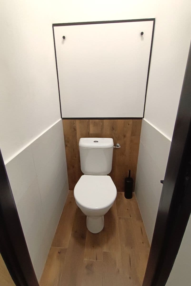 1 bedroom with open-plan kitchen flat to rent, 53 m², Jabloňová, Chrudim, Pardubický Region 1 bedroom with open-plan kitchen flat to rent, 53 m², Jabloňová, Chrudim, Pardubický Region