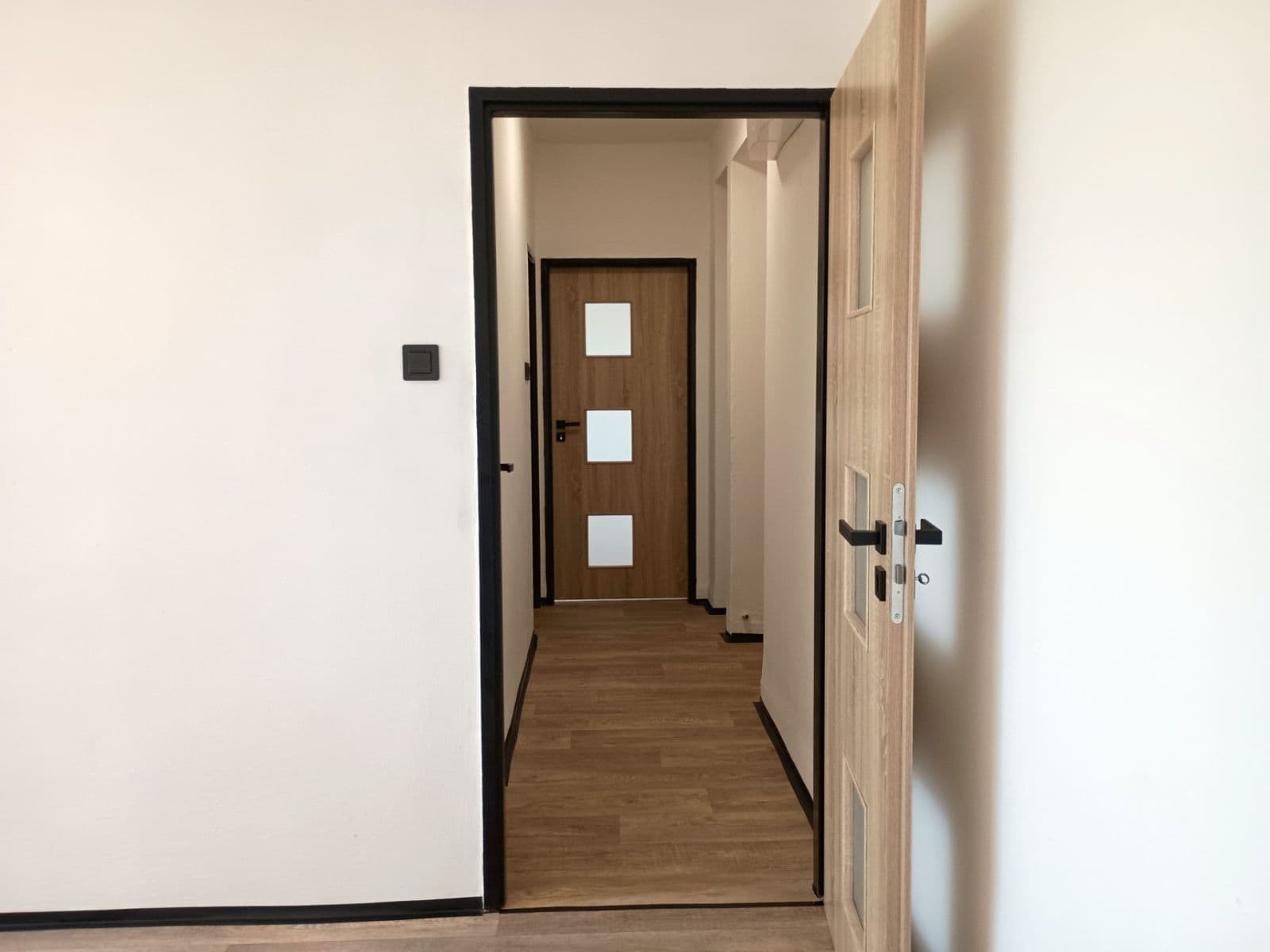 1 bedroom with open-plan kitchen flat to rent, 53 m², Jabloňová, Chrudim, Pardubický Region 1 bedroom with open-plan kitchen flat to rent, 53 m², Jabloňová, Chrudim, Pardubický Region