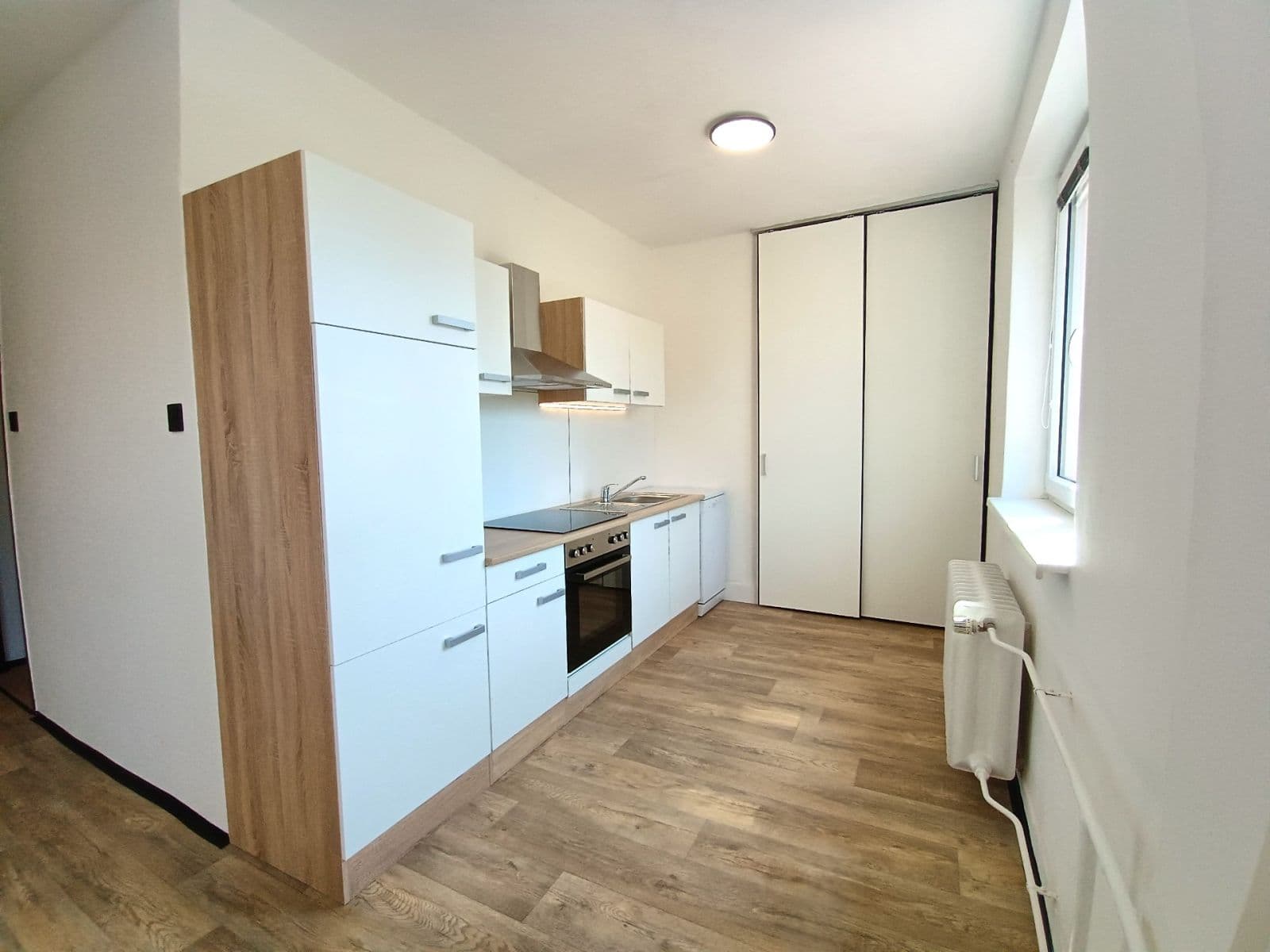 1 bedroom with open-plan kitchen flat to rent, 53 m², Jabloňová, Chrudim, Pardubický Region 1 bedroom with open-plan kitchen flat to rent, 53 m², Jabloňová, Chrudim, Pardubický Region