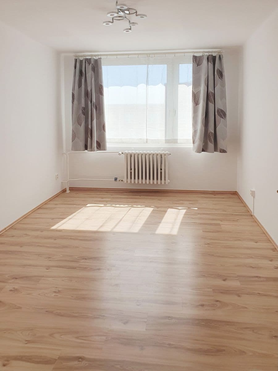 1 bedroom with open-plan kitchen flat to rent, 47 m², Československé armády, Lysá nad Labem, Středočeský Region 1 bedroom with open-plan kitchen flat to rent, 47 m², Československé armády, Lysá nad Labem, Středočeský Region