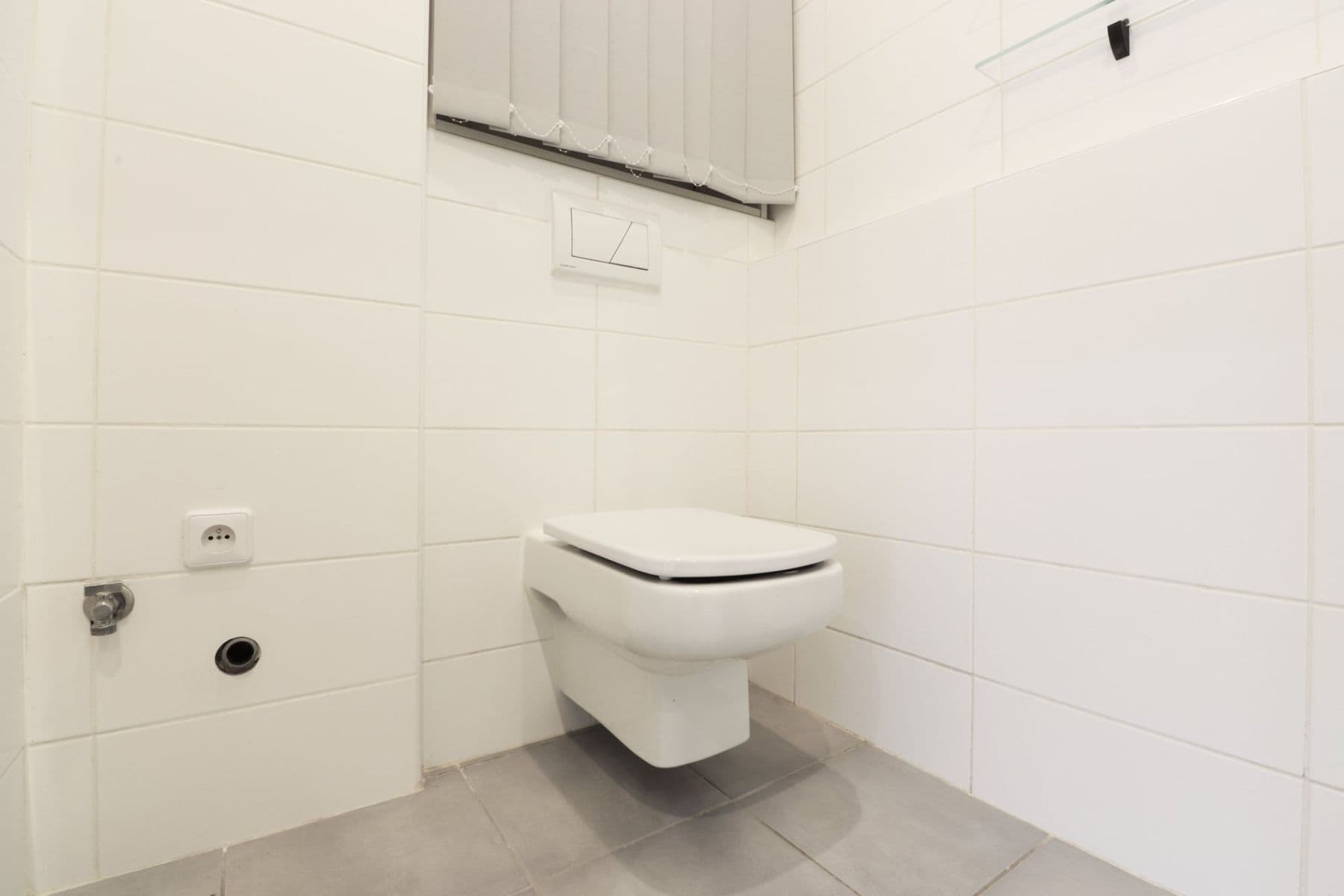 1 bedroom with open-plan kitchen flat to rent, 34 m², Švermova, Beroun, Středočeský Region 1 bedroom with open-plan kitchen flat to rent, 34 m², Švermova, Beroun, Středočeský Region