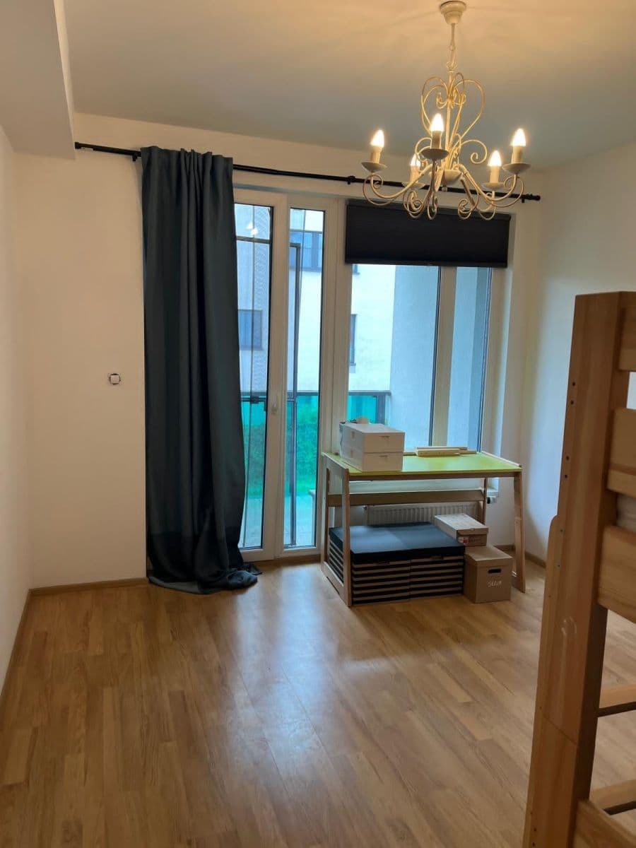 2 bedroom with open-plan kitchen flat to rent, 68 m², Nepomuckých, Prague, Prague 2 bedroom with open-plan kitchen flat to rent, 68 m², Nepomuckých, Prague, Prague