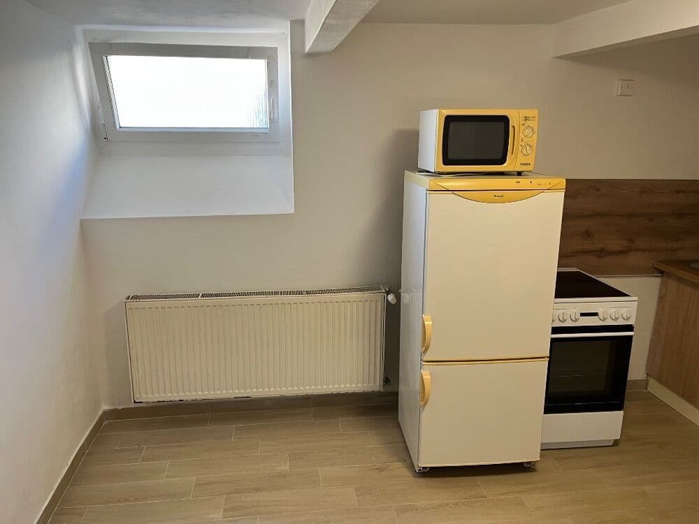 Studio flat to rent, 21 m², Luční, Mladá Boleslav, Středočeský Region Studio flat to rent, 21 m², Luční, Mladá Boleslav, Středočeský Region