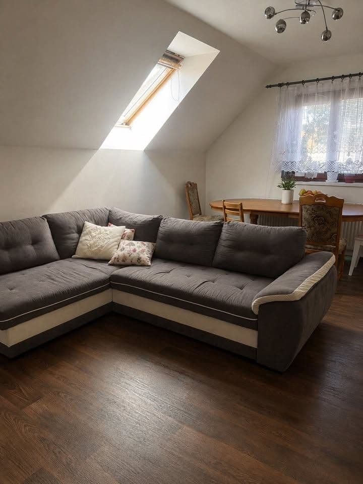 3 bedroom with open-plan kitchen flat to rent, 74 m², Politických vězňů, Horoměřice, Středočeský Region 3 bedroom with open-plan kitchen flat to rent, 74 m², Politických vězňů, Horoměřice, Středočeský Region