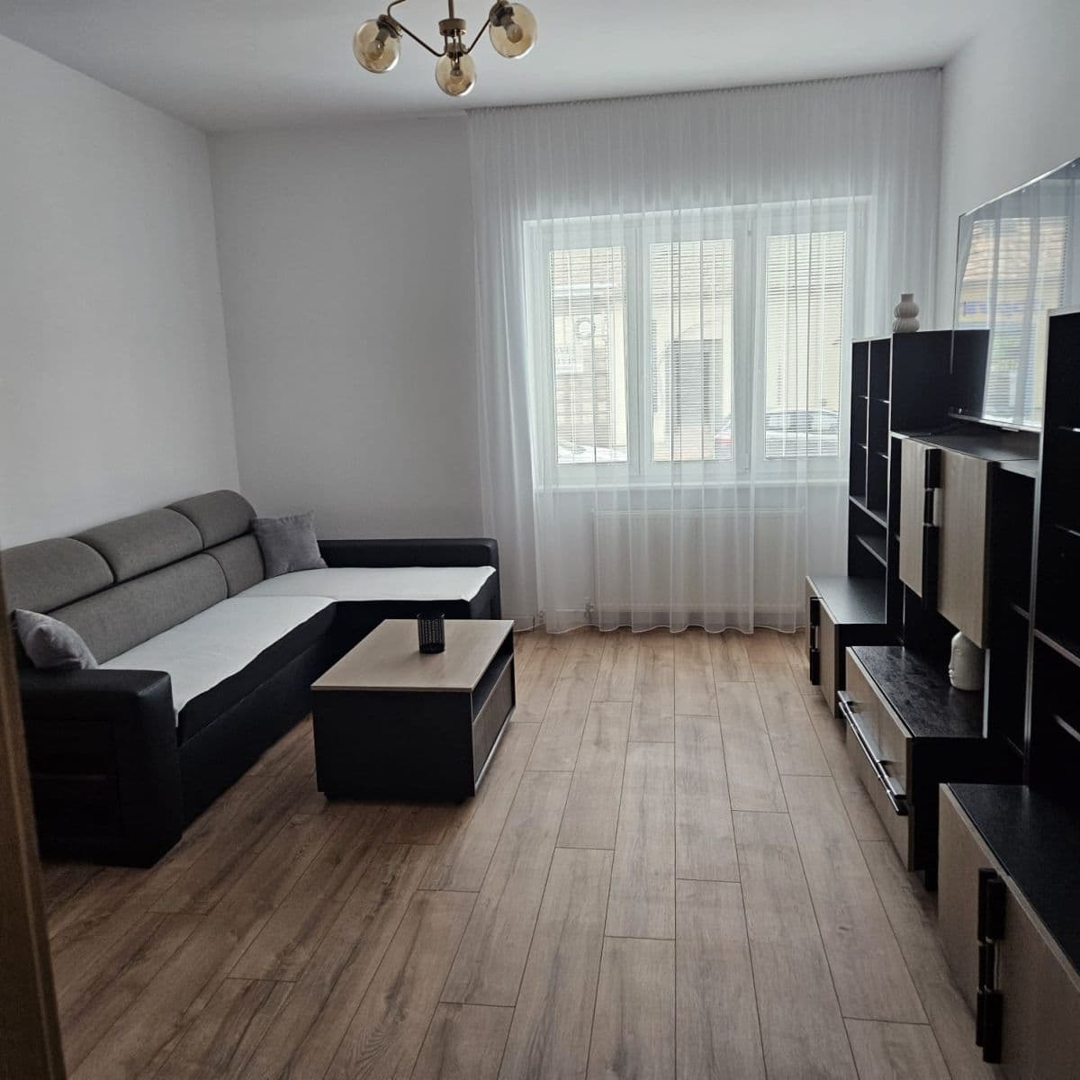 3 bedroom flat to rent, 112 m², Šrobárova, Trnava, Trnavský Region 3 bedroom flat to rent, 112 m², Šrobárova, Trnava, Trnavský Region