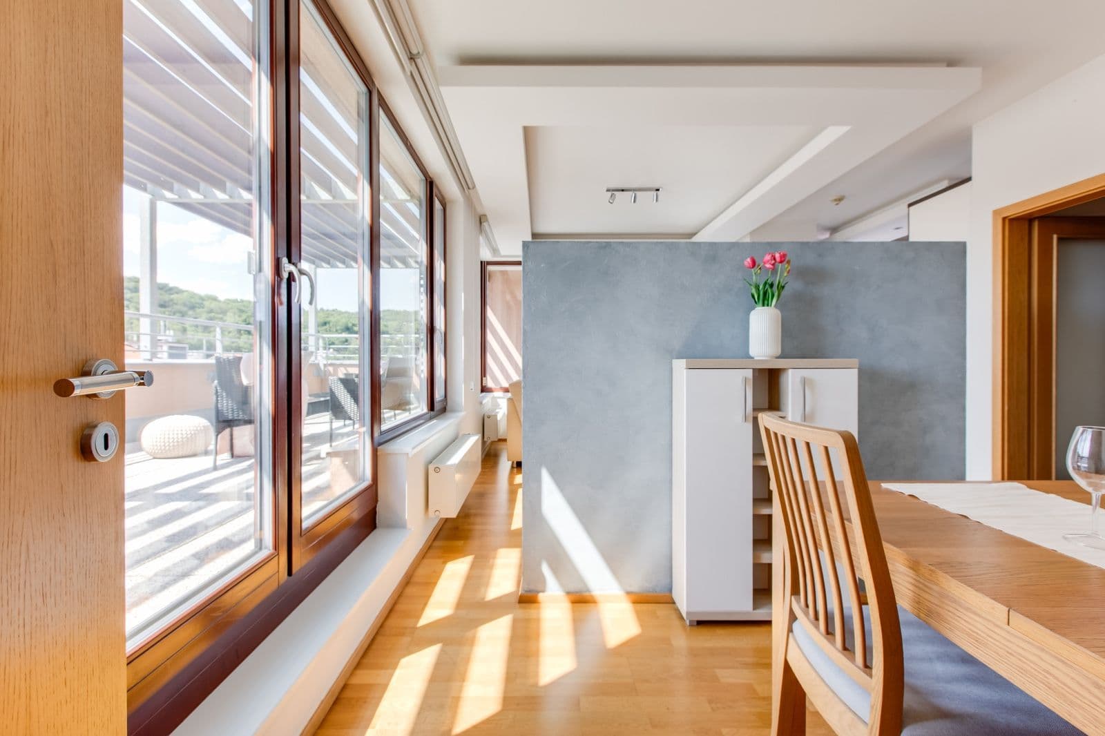 2 bedroom with open-plan kitchen flat to rent, 81 m², Musílkova, Prague, Prague 2 bedroom with open-plan kitchen flat to rent, 81 m², Musílkova, Prague, Prague