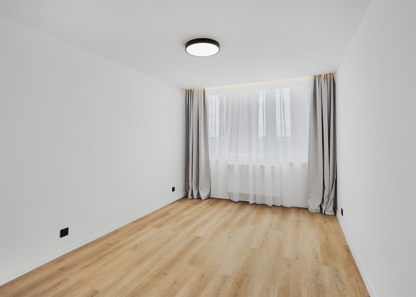 3 bedroom with open-plan kitchen flat for sale, 78 m², Hlavní, Prague, Prague 3 bedroom with open-plan kitchen flat for sale, 78 m², Hlavní, Prague, Prague