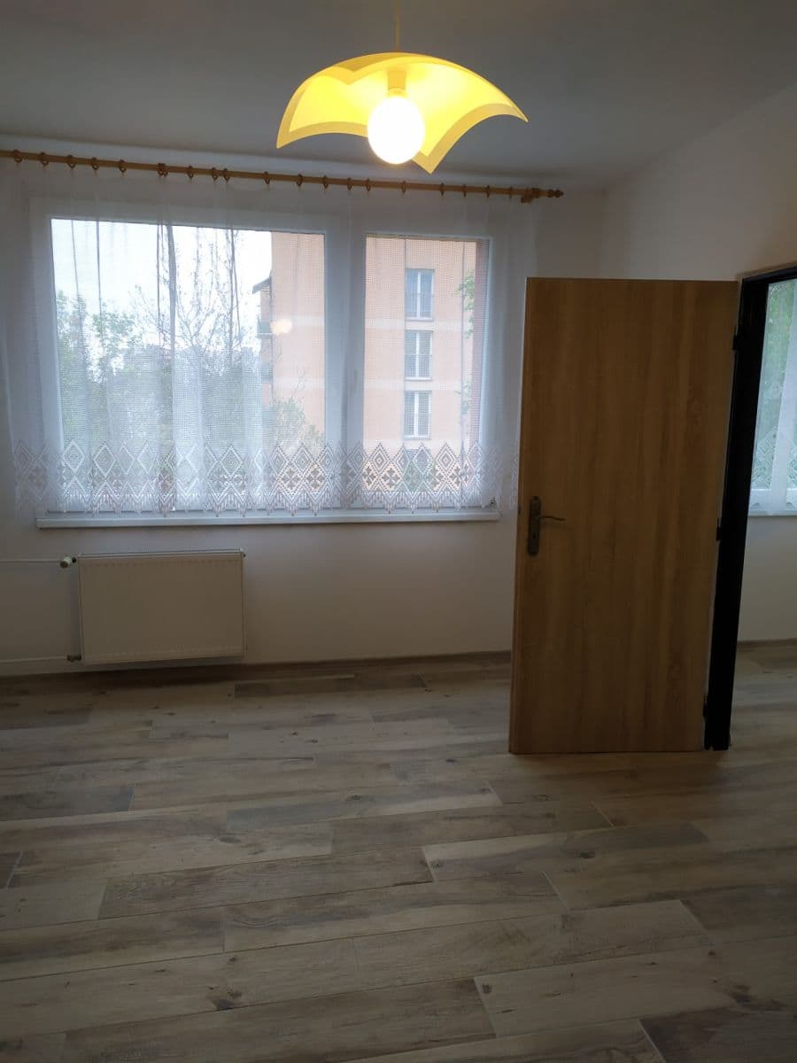 1 bedroom flat to rent, 37 m², Sokolovská, Tábor, Jihočeský Region 1 bedroom flat to rent, 37 m², Sokolovská, Tábor, Jihočeský Region