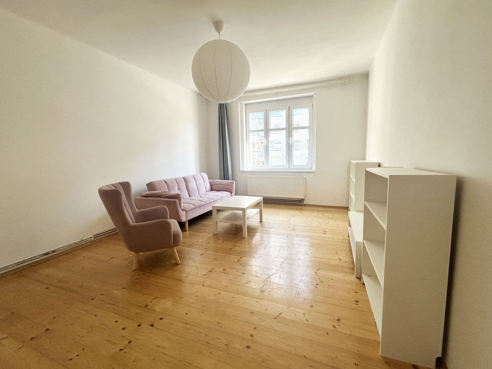 1 bedroom with open-plan kitchen flat to rent, 59 m², Plzeňská, Prague, Prague 1 bedroom with open-plan kitchen flat to rent, 59 m², Plzeňská, Prague, Prague
