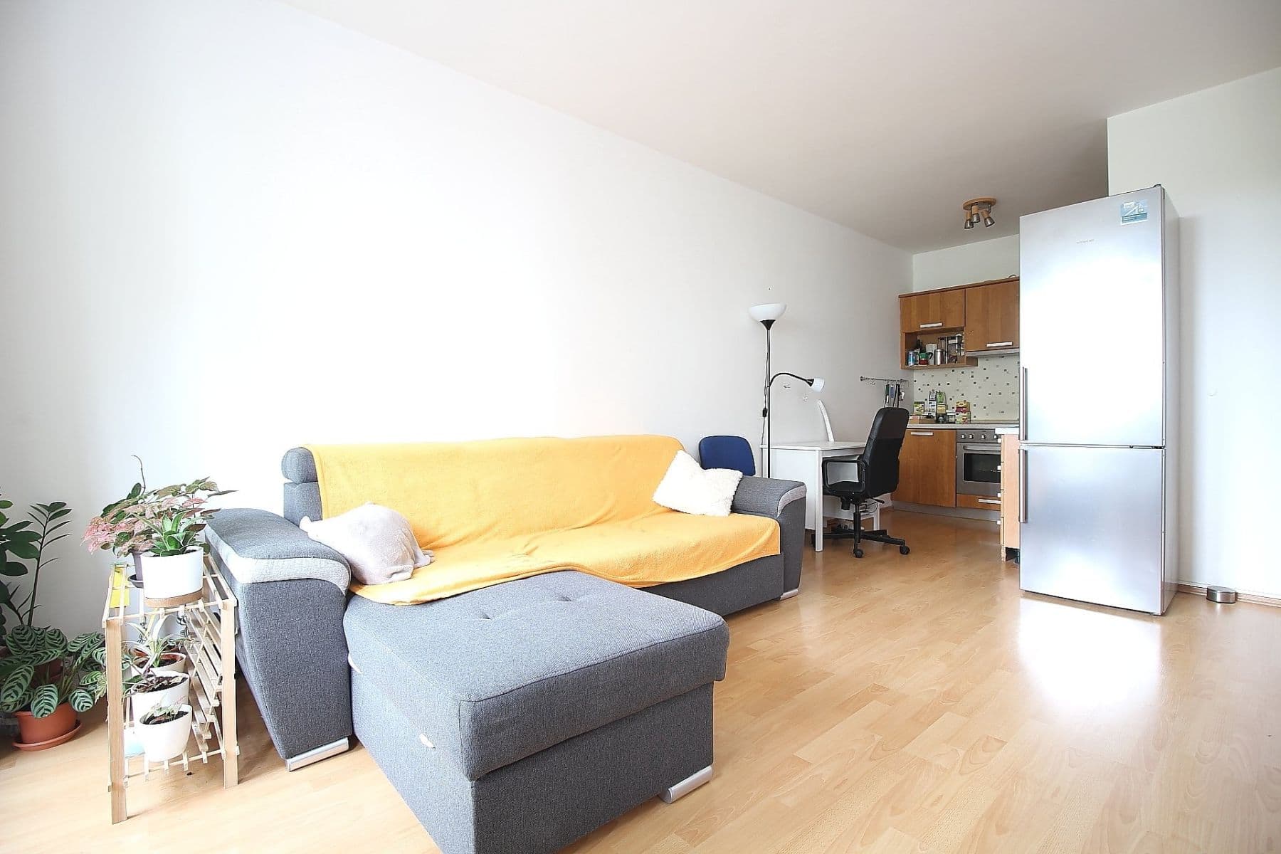 Studio flat to rent, 35 m², Rižská, Prague, Prague Studio flat to rent, 35 m², Rižská, Prague, Prague