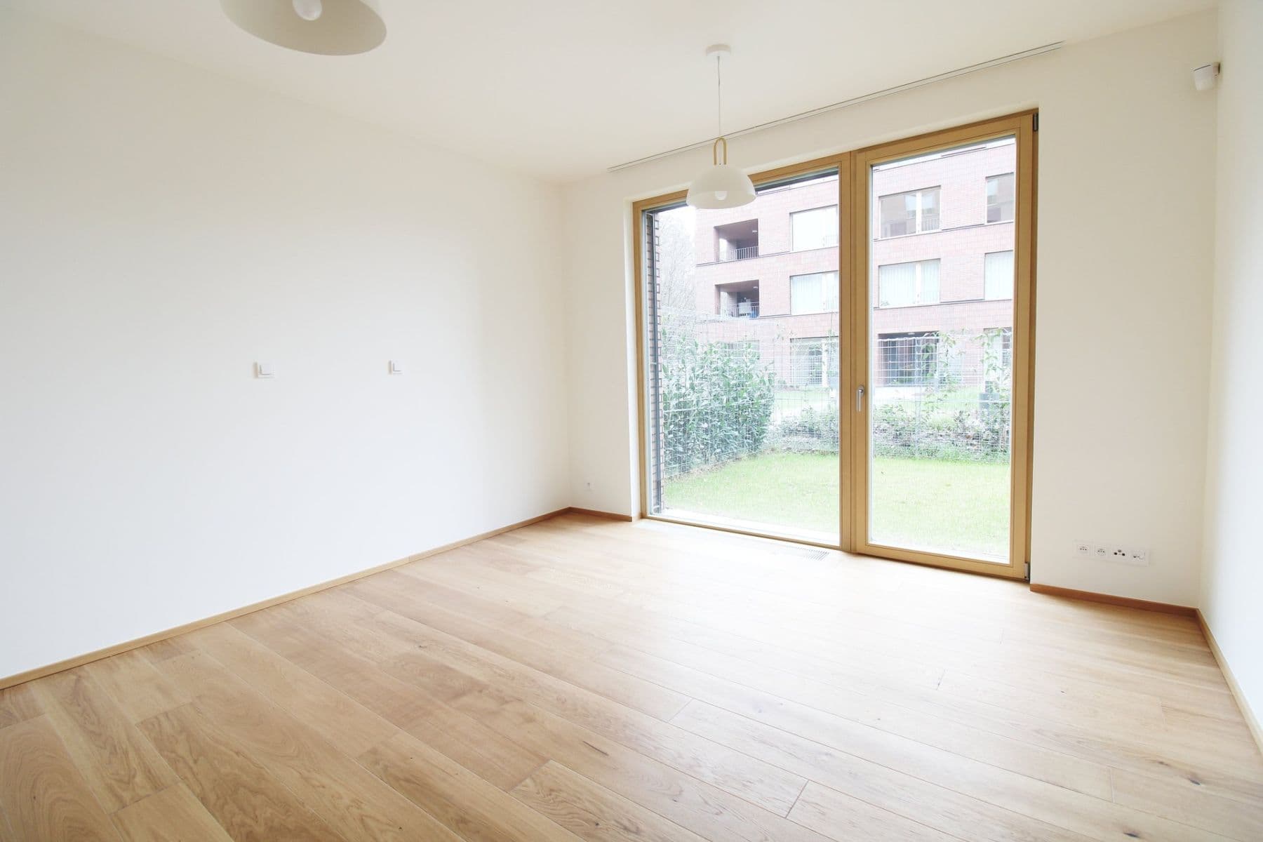 2 bedroom with open-plan kitchen flat to rent, 94 m², Pod Juliskou, Prague, Prague 2 bedroom with open-plan kitchen flat to rent, 94 m², Pod Juliskou, Prague, Prague