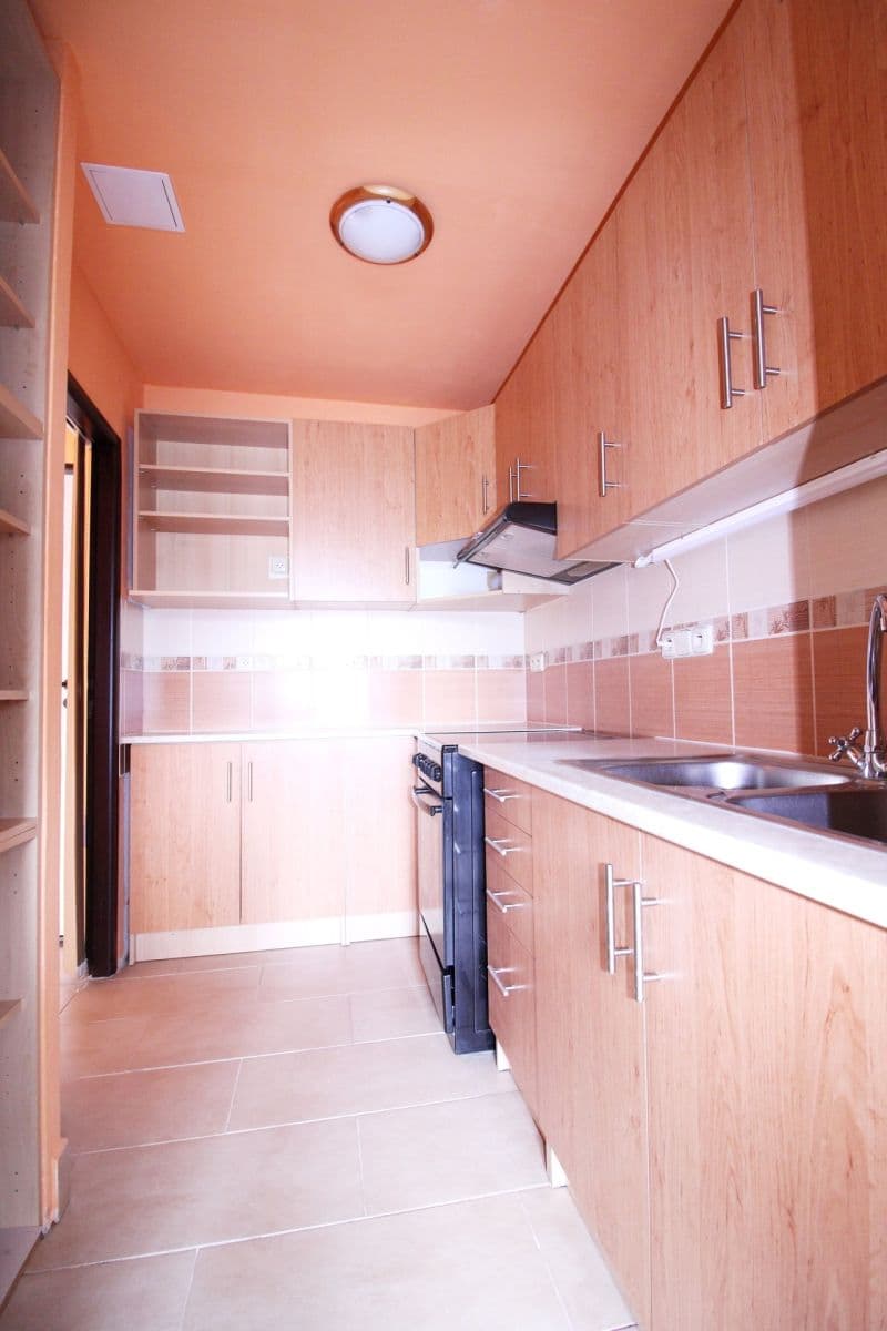 1 bedroom with open-plan kitchen flat to rent, 40 m², Poznaňská, Prague, Prague 1 bedroom with open-plan kitchen flat to rent, 40 m², Poznaňská, Prague, Prague