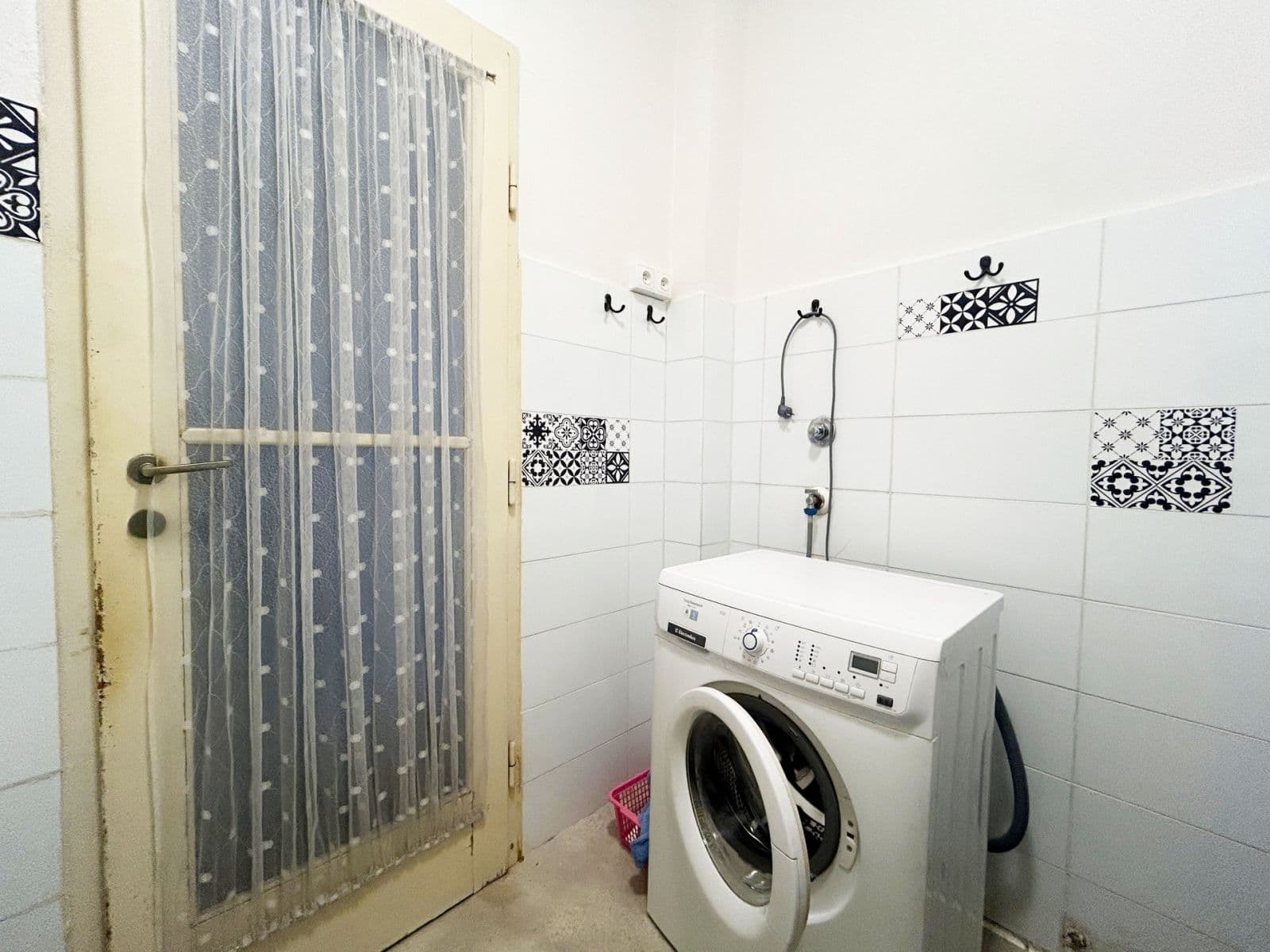 2 bedroom flat to rent, 73 m², Milady Horákové, Prague, Prague 2 bedroom flat to rent, 73 m², Milady Horákové, Prague, Prague