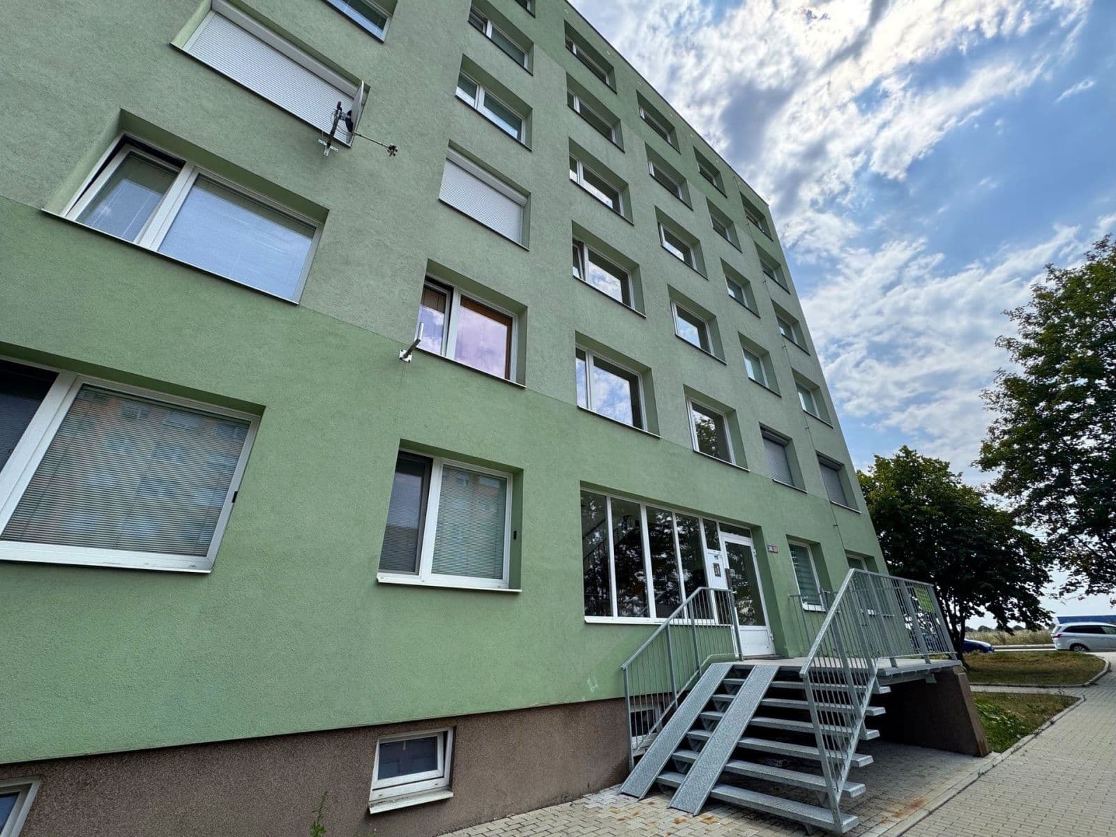 3 bedroom flat to rent, 55 m², Na růžovém poli, Kladno, Středočeský Region 3 bedroom flat to rent, 55 m², Na růžovém poli, Kladno, Středočeský Region
