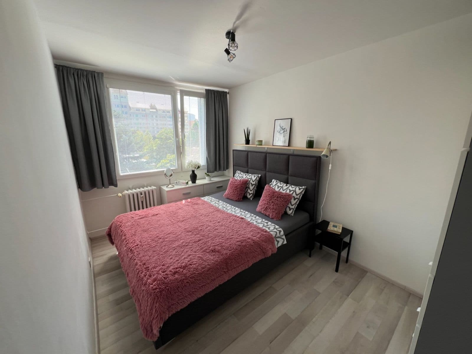 1 bedroom with open-plan kitchen flat to rent, 48 m², Malkovského, Prague, Prague 1 bedroom with open-plan kitchen flat to rent, 48 m², Malkovského, Prague, Prague