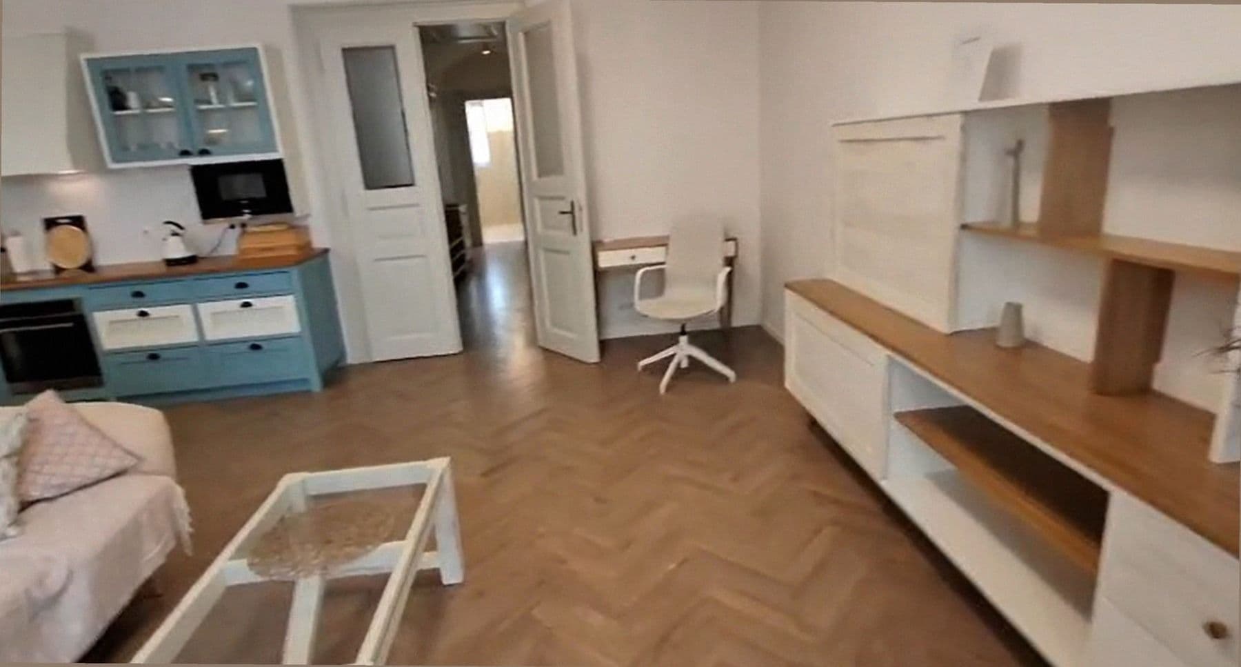 1 bedroom with open-plan kitchen flat to rent, 84 m², Žatecká, Prague, Prague 1 bedroom with open-plan kitchen flat to rent, 84 m², Žatecká, Prague, Prague