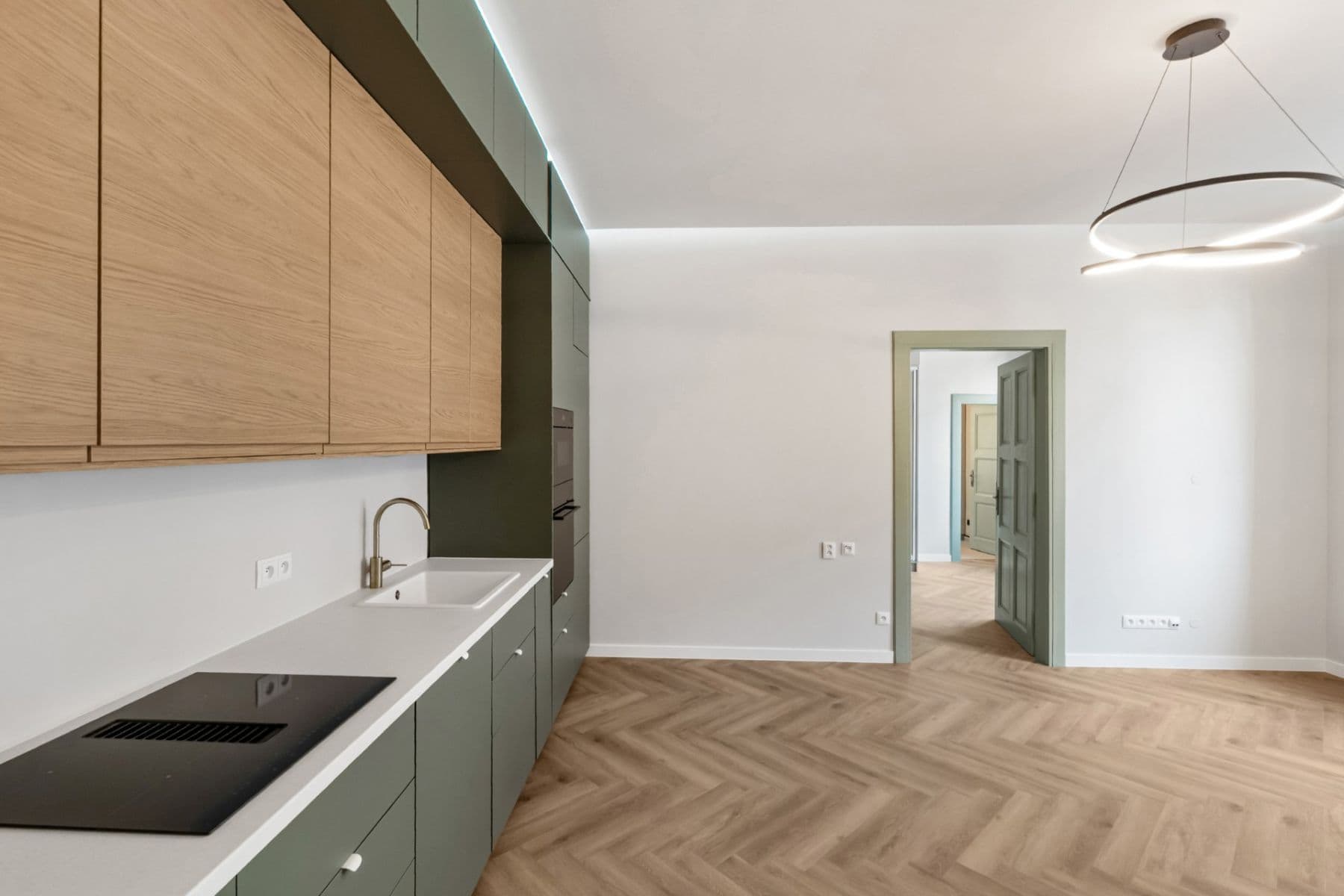 1 bedroom with open-plan kitchen flat for sale, 65 m², Hůlkova, Prague, Prague 1 bedroom with open-plan kitchen flat for sale, 65 m², Hůlkova, Prague, Prague