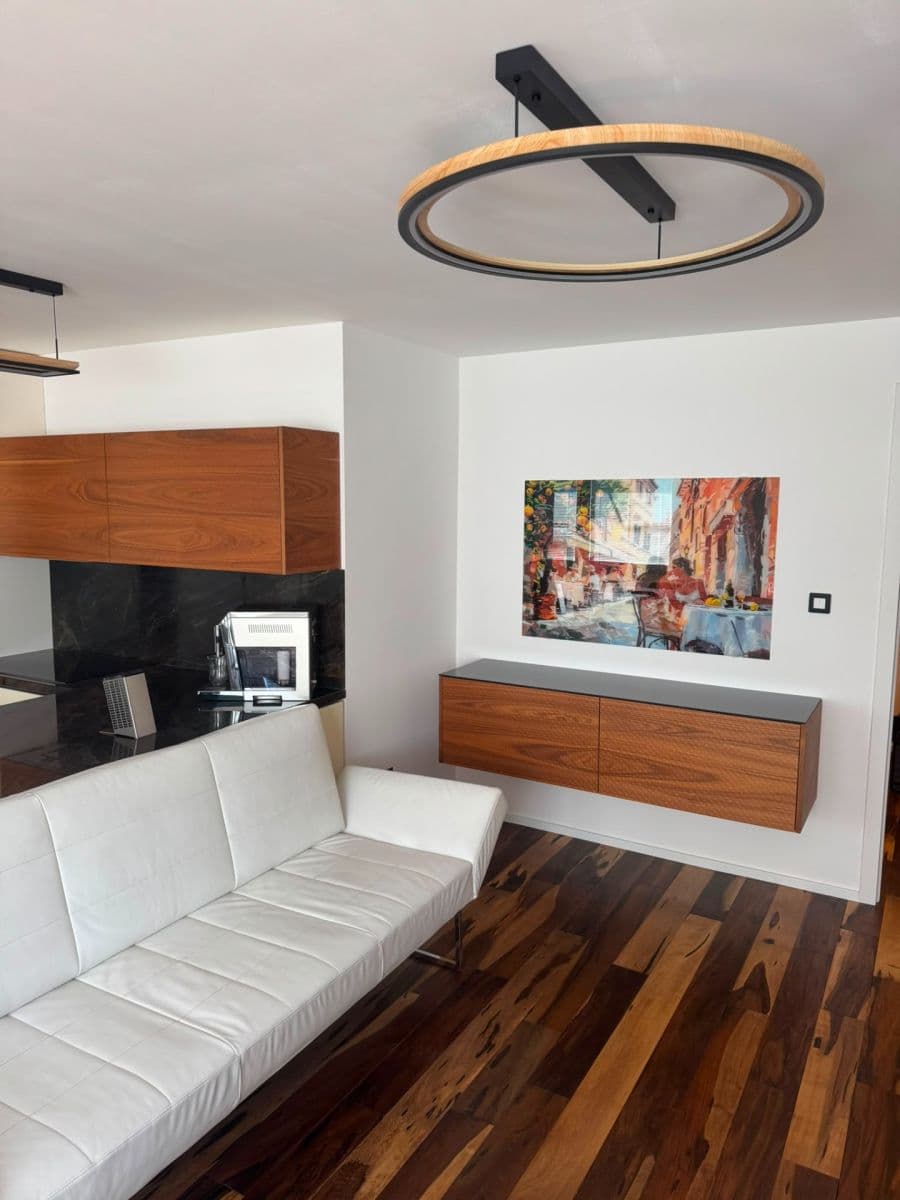2 bedroom with open-plan kitchen flat to rent, 70 m², Pujmanové, Prague, Prague 2 bedroom with open-plan kitchen flat to rent, 70 m², Pujmanové, Prague, Prague