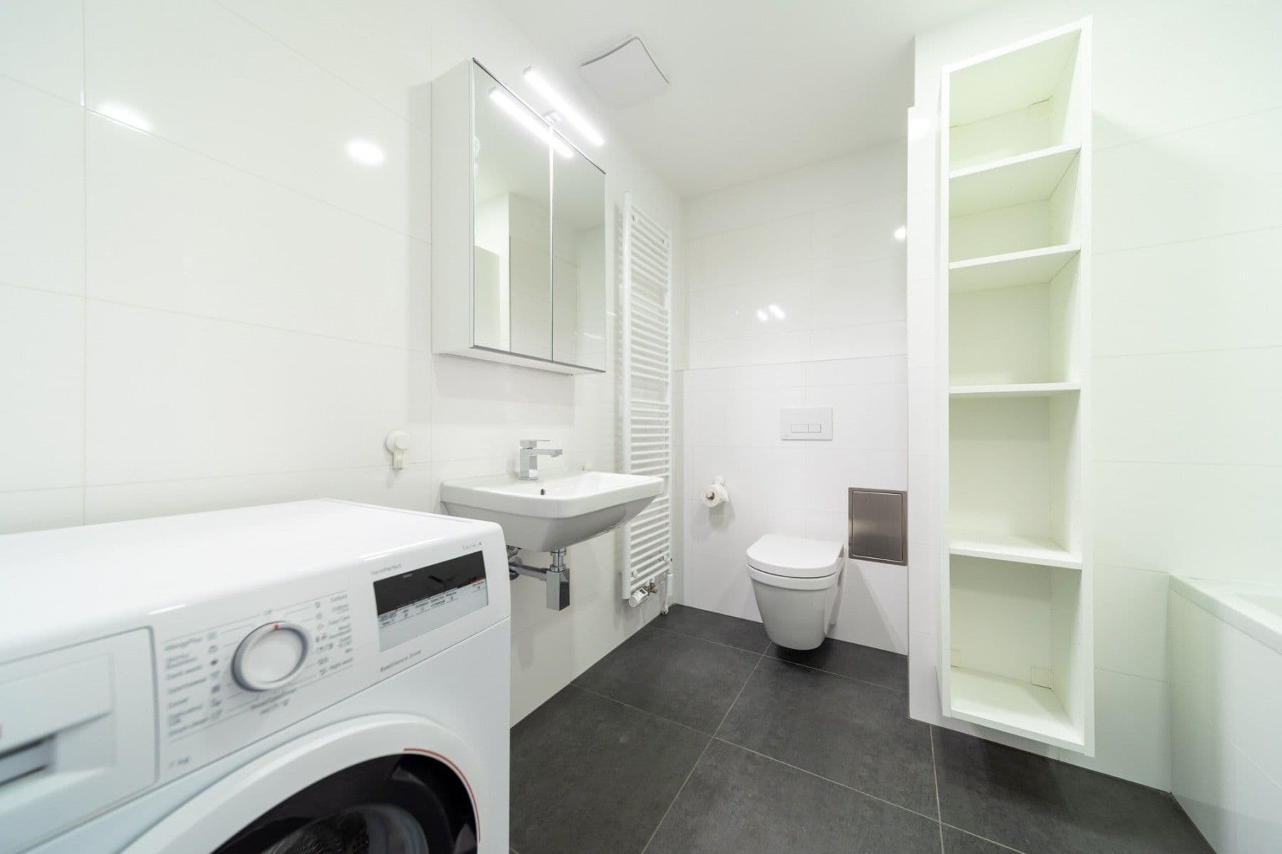1 bedroom with open-plan kitchen flat to rent, 55 m², Žižkova, Horoměřice, Středočeský Region 1 bedroom with open-plan kitchen flat to rent, 55 m², Žižkova, Horoměřice, Středočeský Region