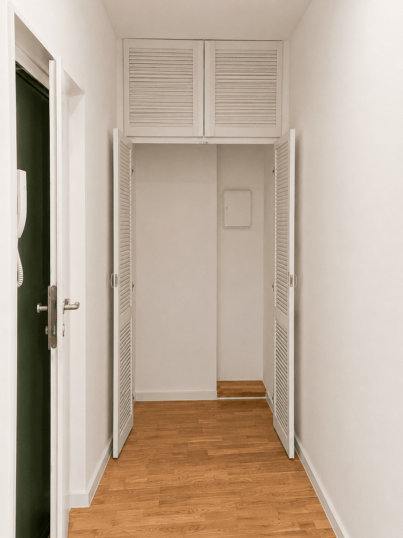 3 bedroom flat for sale, 66 m², Sültstraße 60, Berlin, Berlin 3 bedroom flat for sale, 66 m², Sültstraße 60, Berlin, Berlin