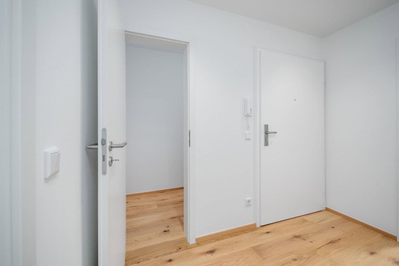 3 bedroom flat for sale, 77 m², München-Bogenhausen, Bavaria 3 bedroom flat for sale, 77 m², München-Bogenhausen, Bavaria