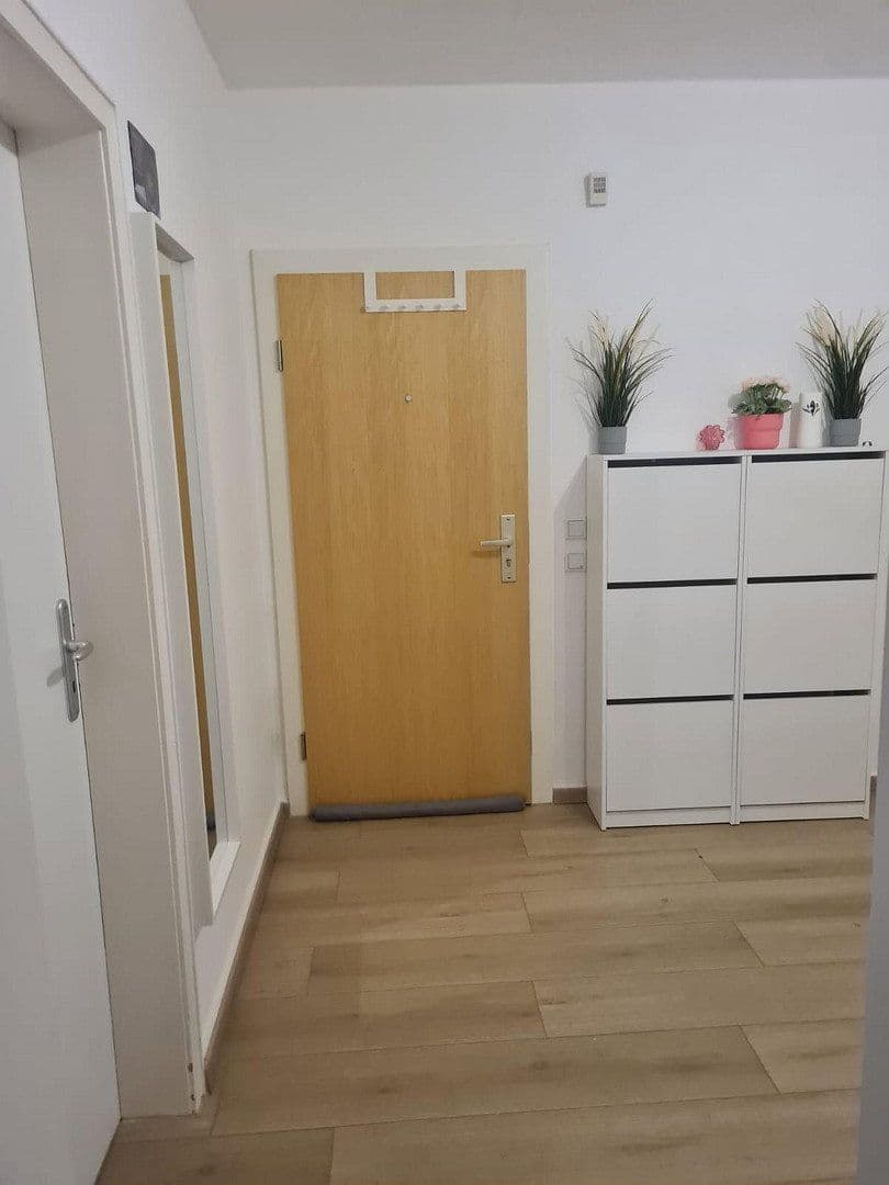 2 bedroom with open-plan kitchen flat to rent, 57 m², Am Roten Haus 29, Essen, North Rhine-Westphalia 2 bedroom with open-plan kitchen flat to rent, 57 m², Am Roten Haus 29, Essen, North Rhine-Westphalia