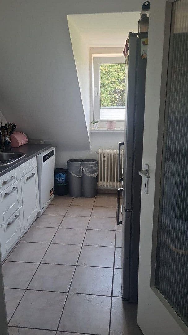 2 bedroom with open-plan kitchen flat to rent, 57 m², Am Roten Haus 29, Essen, North Rhine-Westphalia 2 bedroom with open-plan kitchen flat to rent, 57 m², Am Roten Haus 29, Essen, North Rhine-Westphalia