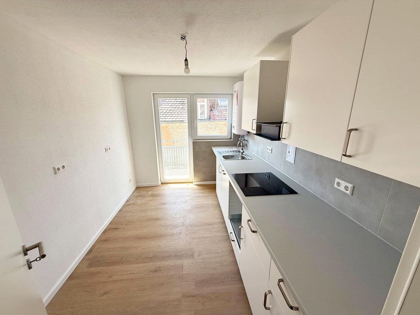 4 bedroom flat to rent, 95 m², Stuttgart, Baden-Württemberg 4 bedroom flat to rent, 95 m², Stuttgart, Baden-Württemberg