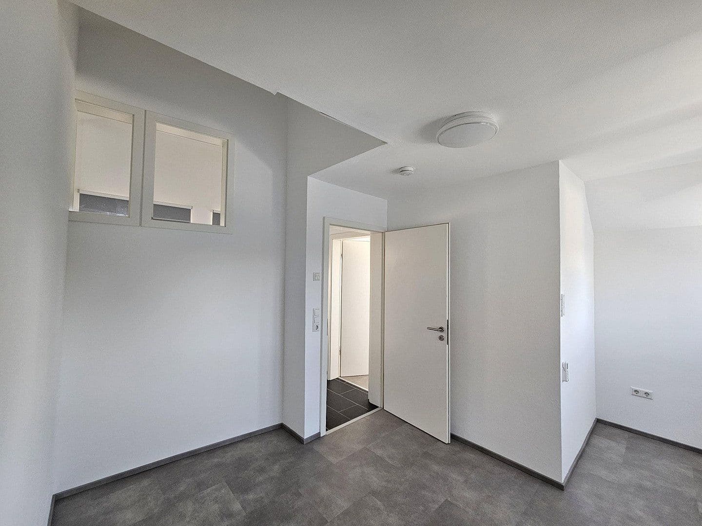3 bedroom flat to rent, 101 m², Kusterdingen, Baden-Württemberg 3 bedroom flat to rent, 101 m², Kusterdingen, Baden-Württemberg
